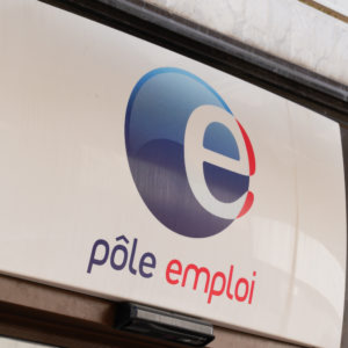 Pôle emploi : augmentation du nombre de demandeurs d’emploi en région ...