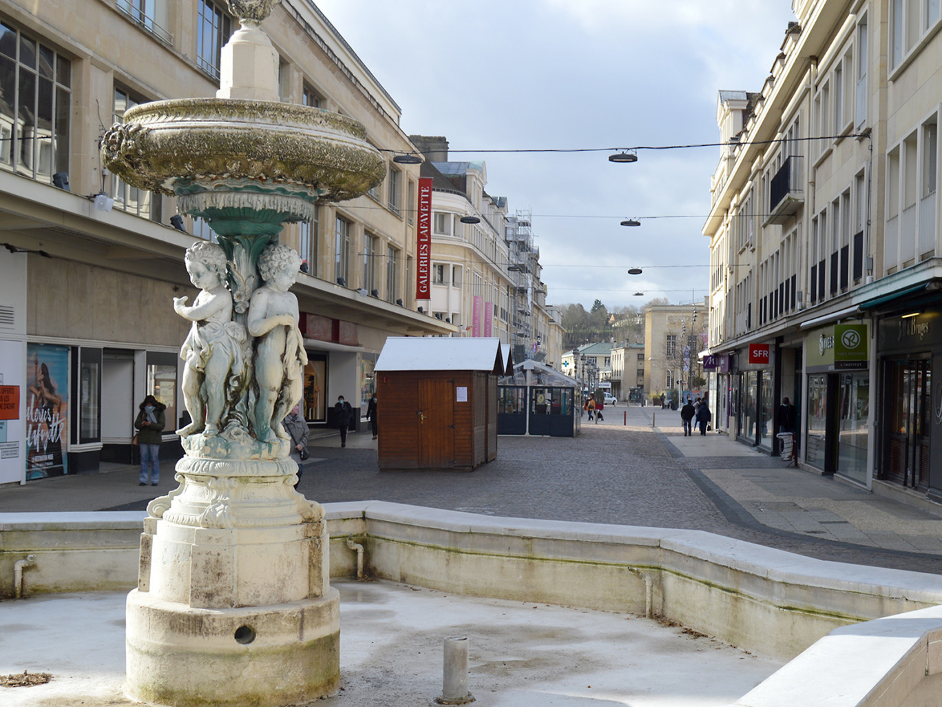 Rue Carnot à Beauvais.(c)Brigitte Falguière