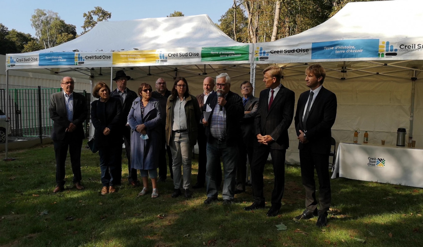 Inauguration en présence des acteurs politiques locaux.