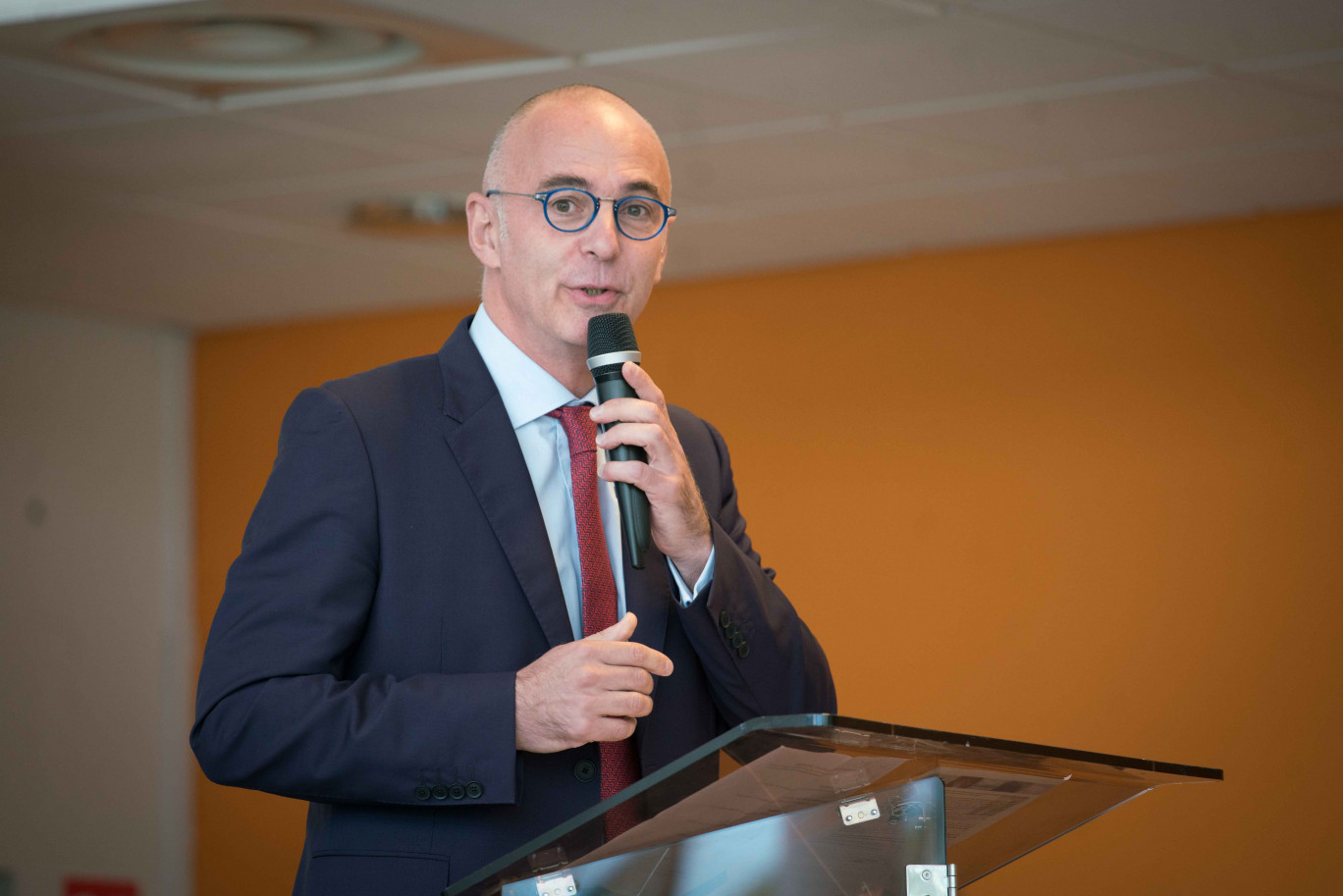 Hubert Tondeur appelle les entreprises à utiliser l'entretien de prévention des tribunaux de commerce. (c)Aurélie Evrard