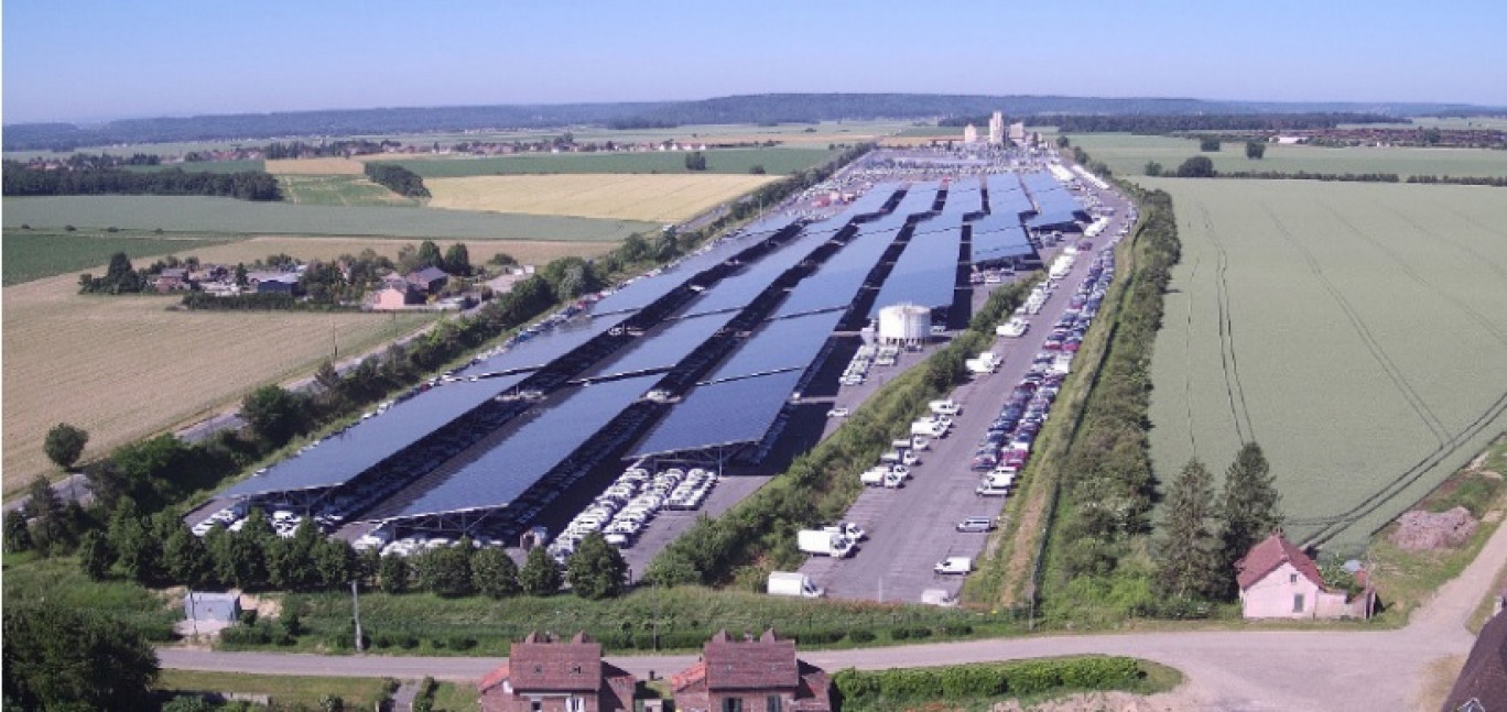 Ombrières de parking du projet Avrigny.(c)Engie Green