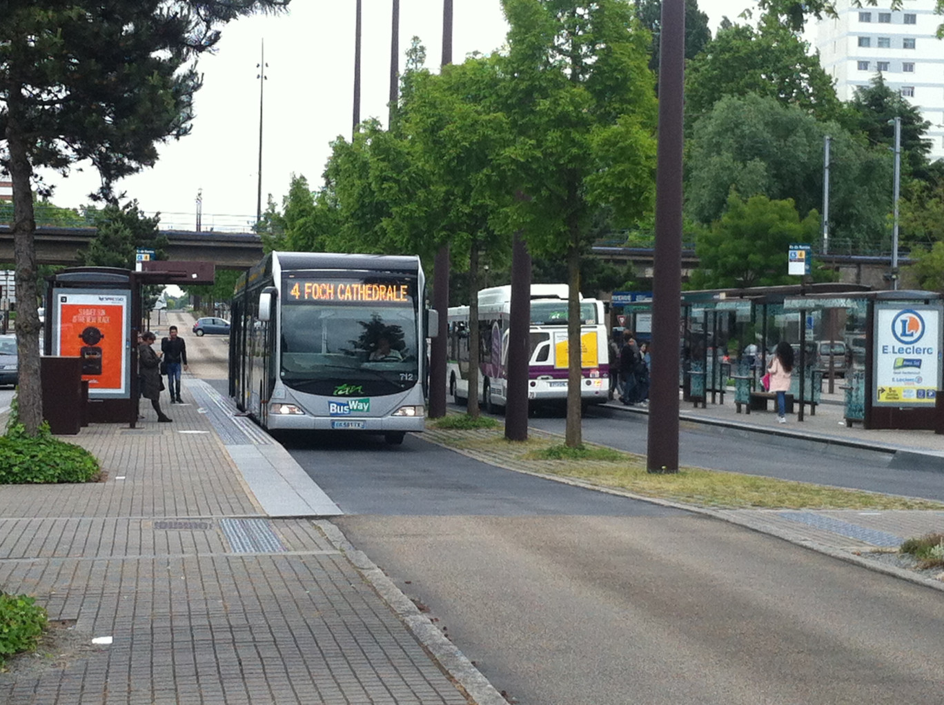 Bus « à haut niveau de service » à Nantes.