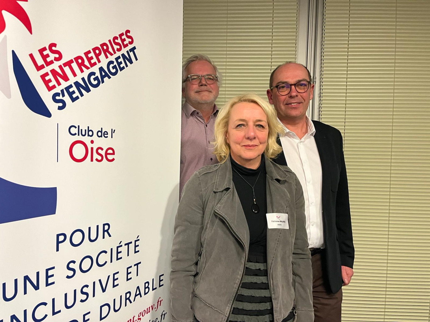 Olivier Remoissonnet (à dr), entouré de Fabienne Malriq (DDTES) et Christophe Heymès (Medef Oise), co-animateurs du club de l'Oise. (c)VK