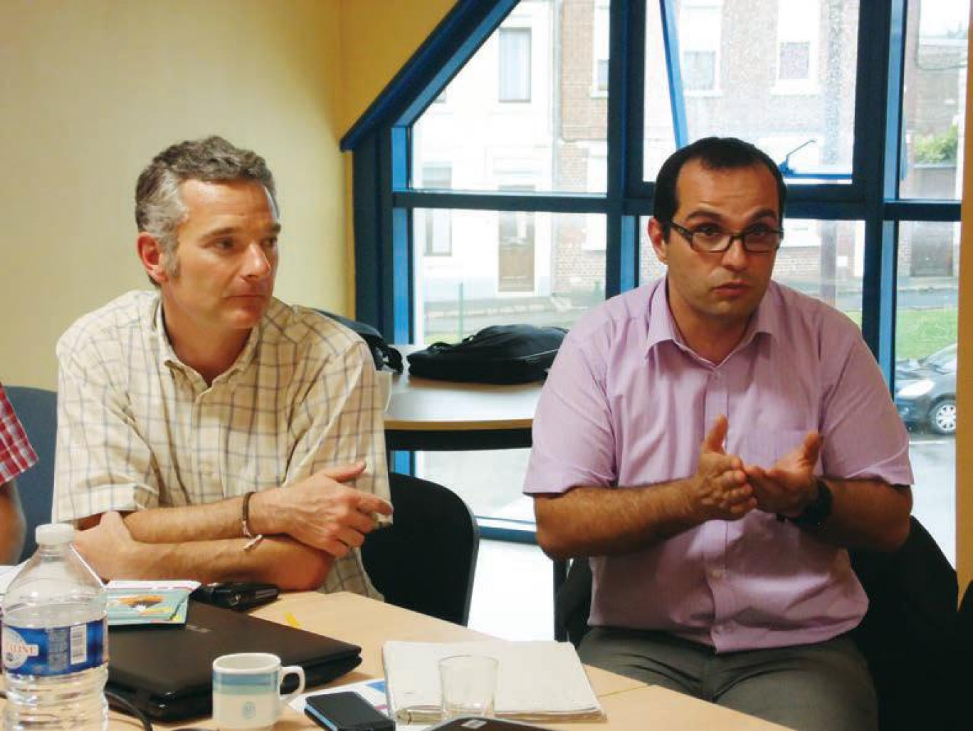 Le directeur du SPEE, Vincent Pibouleu (à droite), a expliqué les avantages du dispositif.