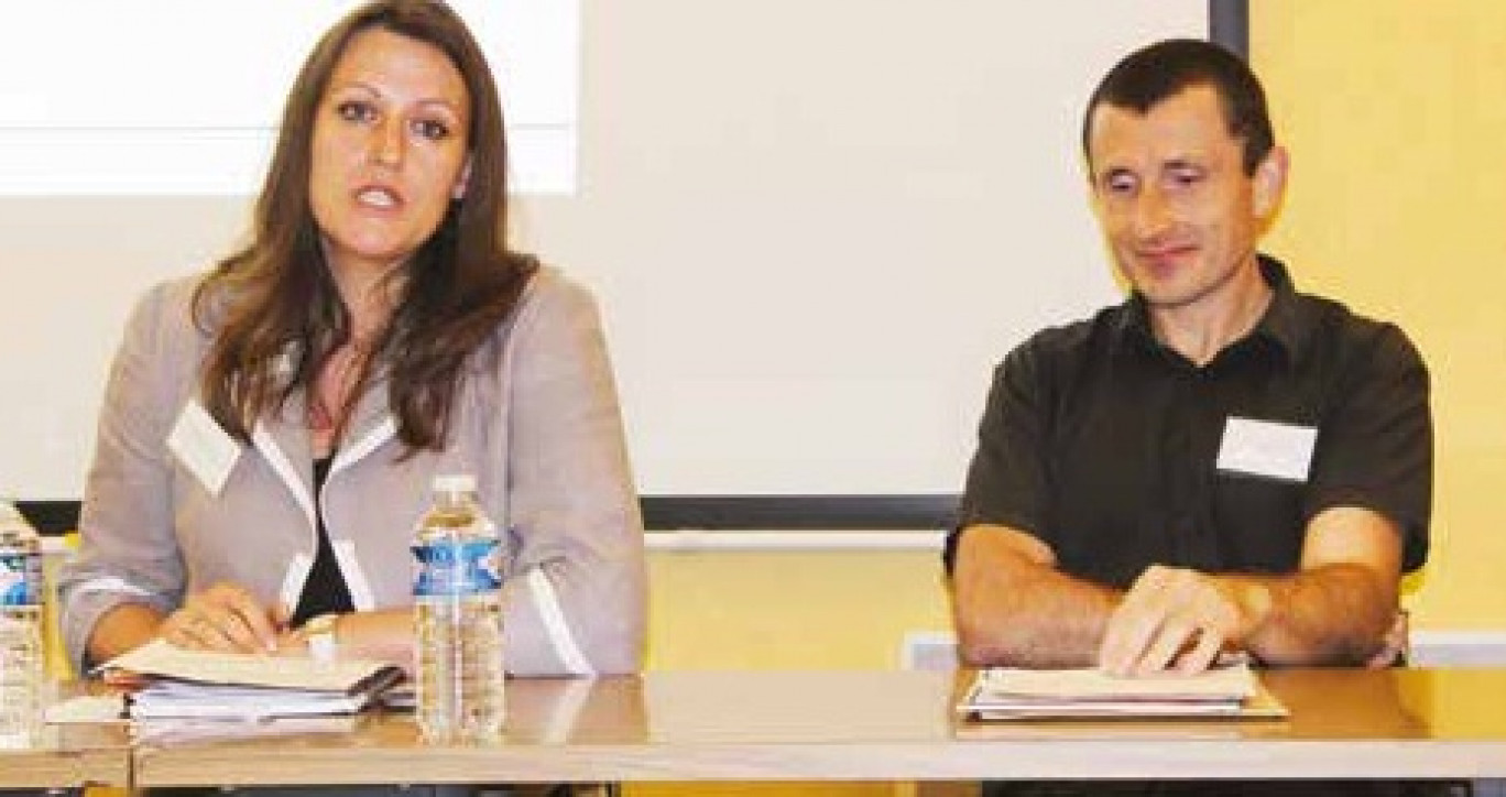 À gauche, la présidente, Audrey Bobeuf, à droite, Fabrice Quiot de l’Inéris.