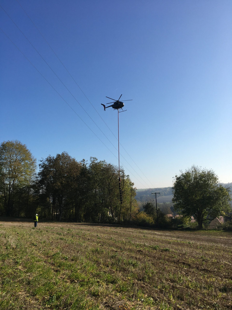 L’élagage par hélicoptère expérimenté en Picardie